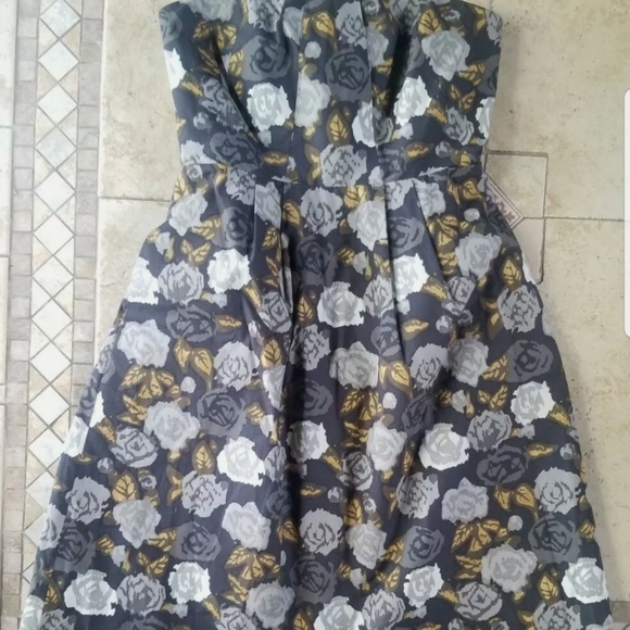 J.CREW FLORAL FIT N FLARE DRESS - Picture 2 of 3